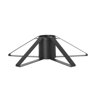 Schwarzer Christbaumständer von Ferm Living mit vier Füßen für einen sicheren Halt des Weihnachtsbaums.