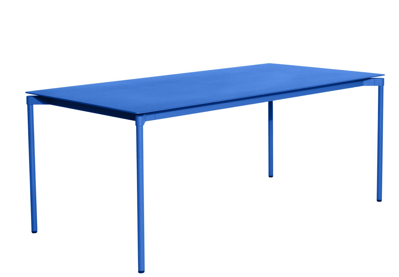 Blauer, rechteckiger Fromme Esstisch von Petite Friture, minimalistisches Design für Esszimmer und Küche.
