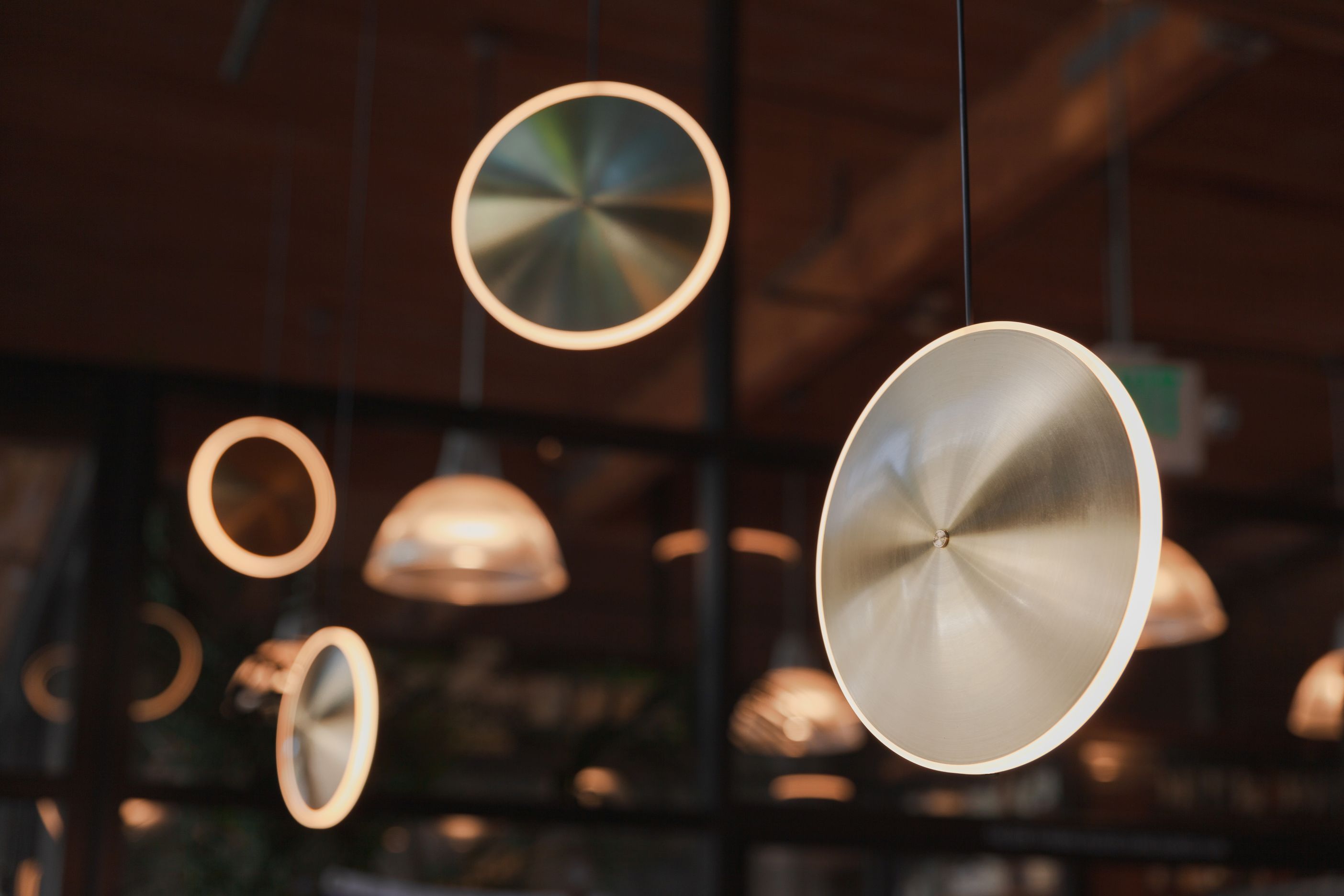 Dish6v Chrona Hängeleuchte Messing Graypants