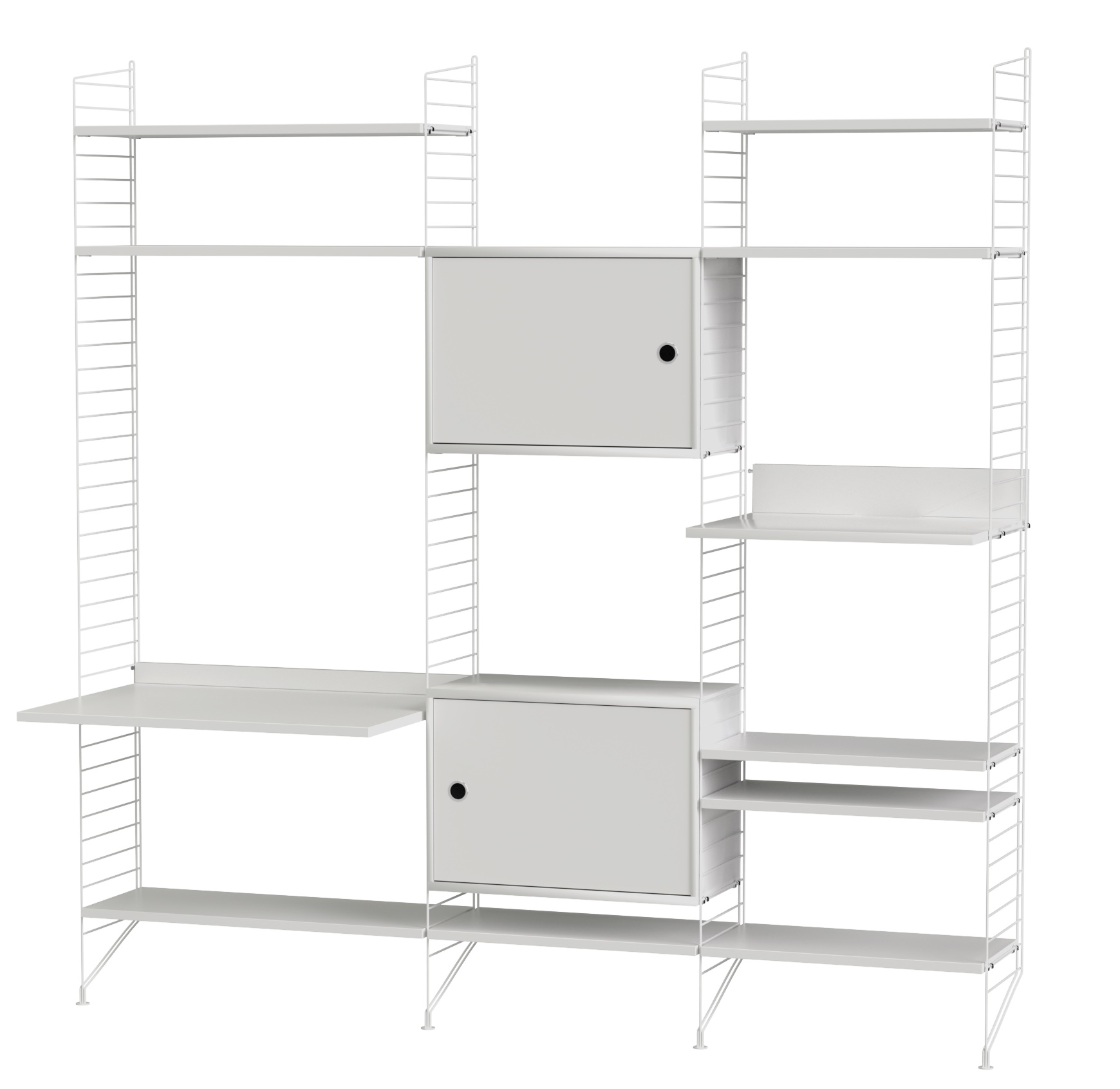 Weißes String Regalsystem mit Schreibtischplatte und Schrankfächern für Wohnzimmer oder Büro.