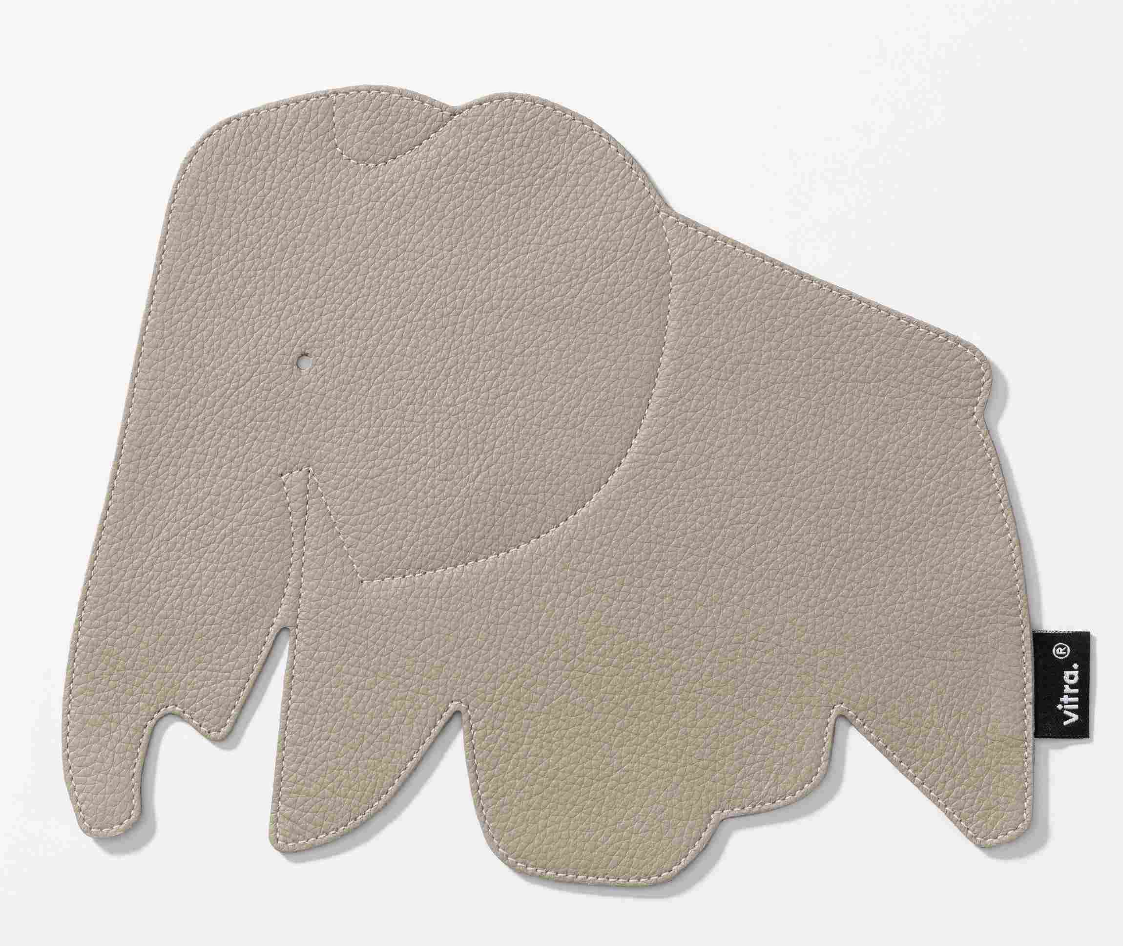 Sandfarbenes Elephant Pad Mousepad von Vitra in Elefantenform, aus Lederimitat, für Büro und Schreibtisch.