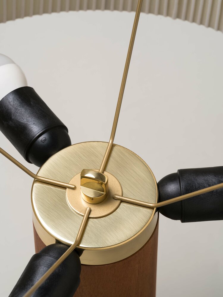 Moragas Leuchte Eiche Natur Santa & Cole