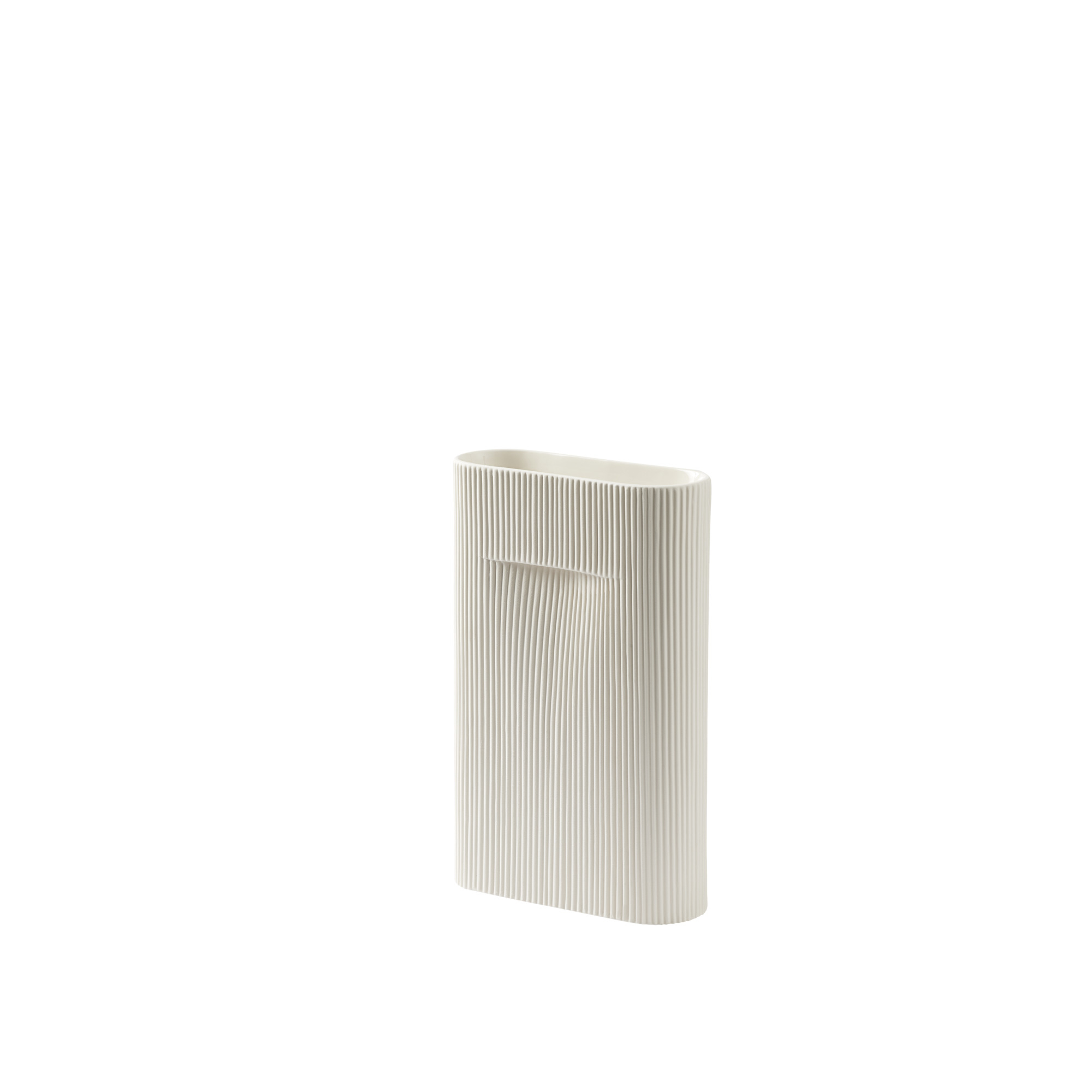 Beige Ridge Vase von Muuto, 35 cm hoch, mit vertikalen Rillen und modernem Design.