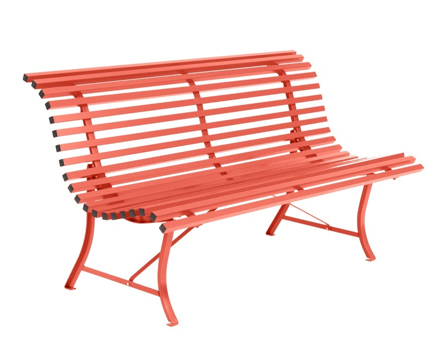 Louisiane Gartenbank von Fermob in Koralle: Outdoor Bank aus Metall für Garten und Terrasse.