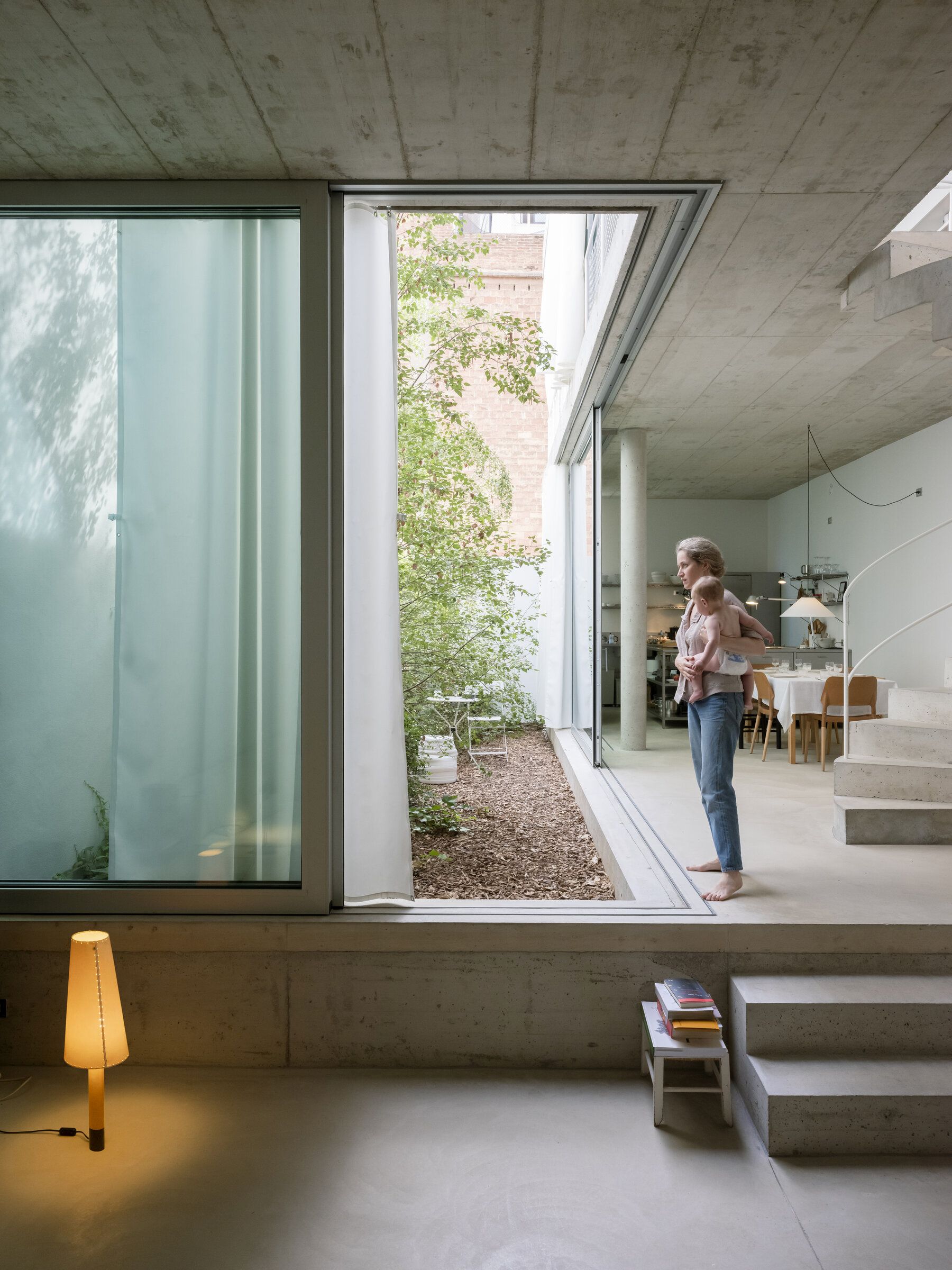 Basica Tischleuchte Santa & Cole