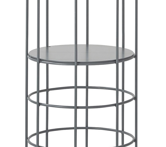 Grauer Einlegeboden für Richard Lampert Bazar Standgarderobe, runde Form, Metall, Detailansicht.