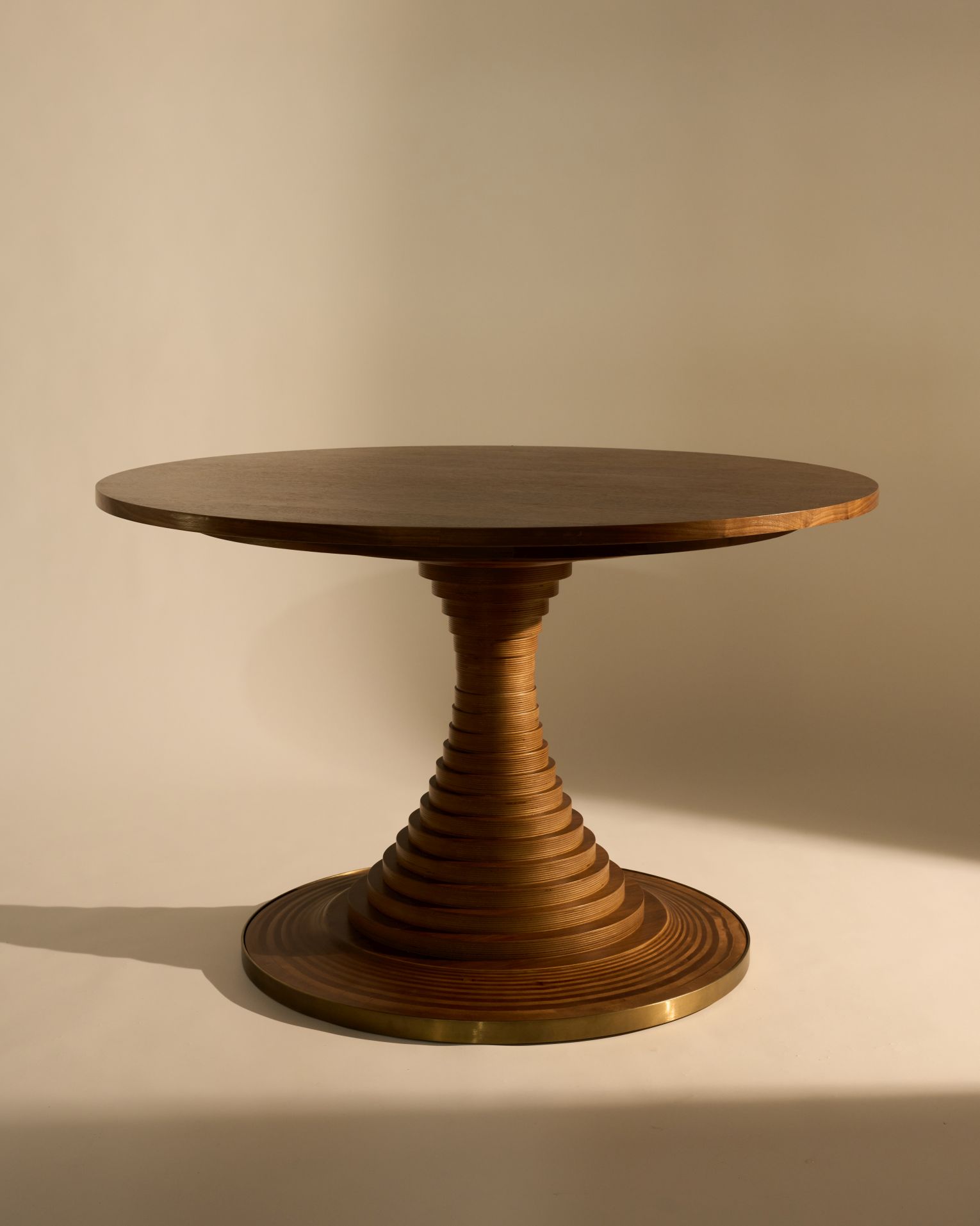 Tavolo a Dischi Esstisch Ø120cm Gubi