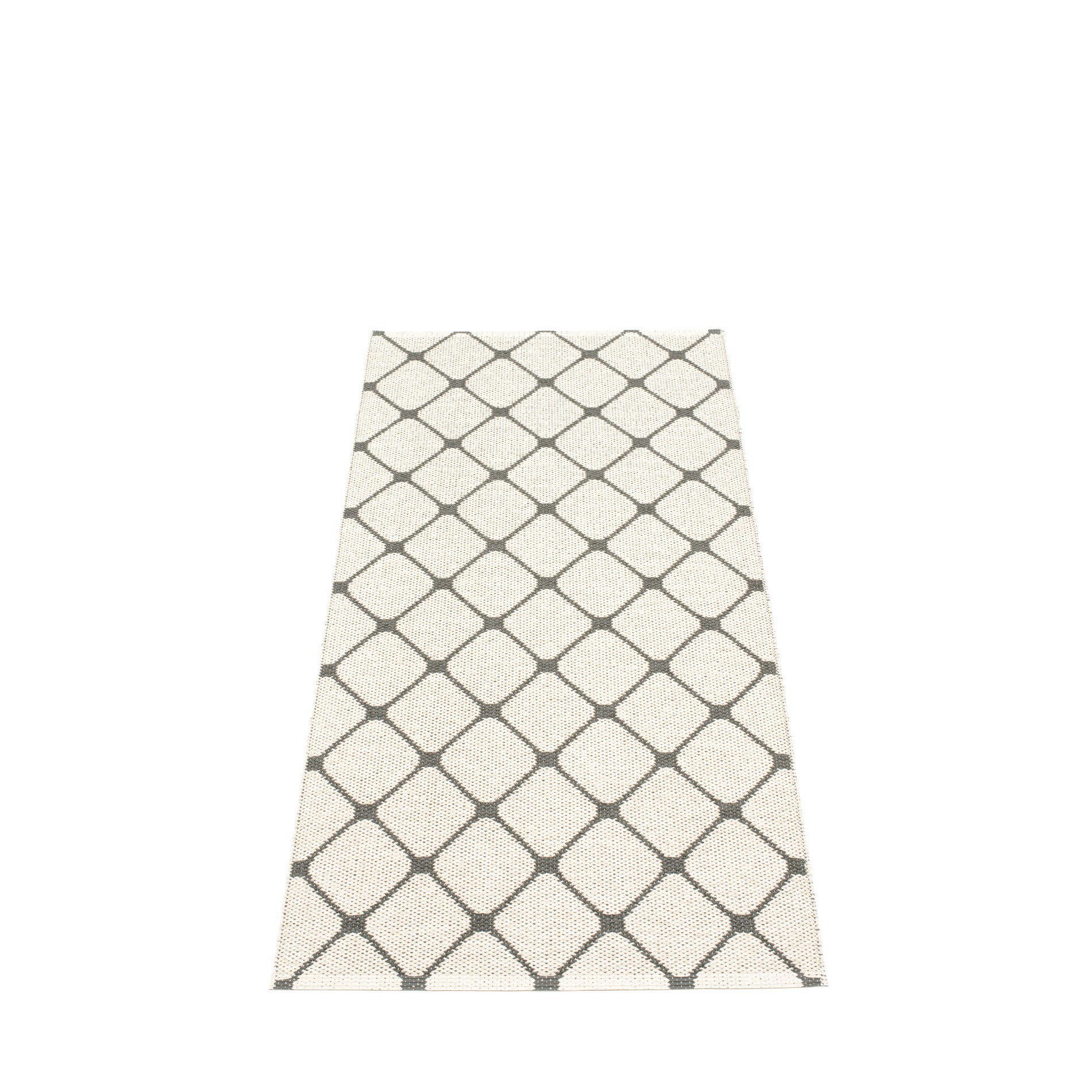 Rex Kunststoffteppich von Pappelina, 70x160 cm, mit grafischem Rautenmuster in Grau und Weiß.
