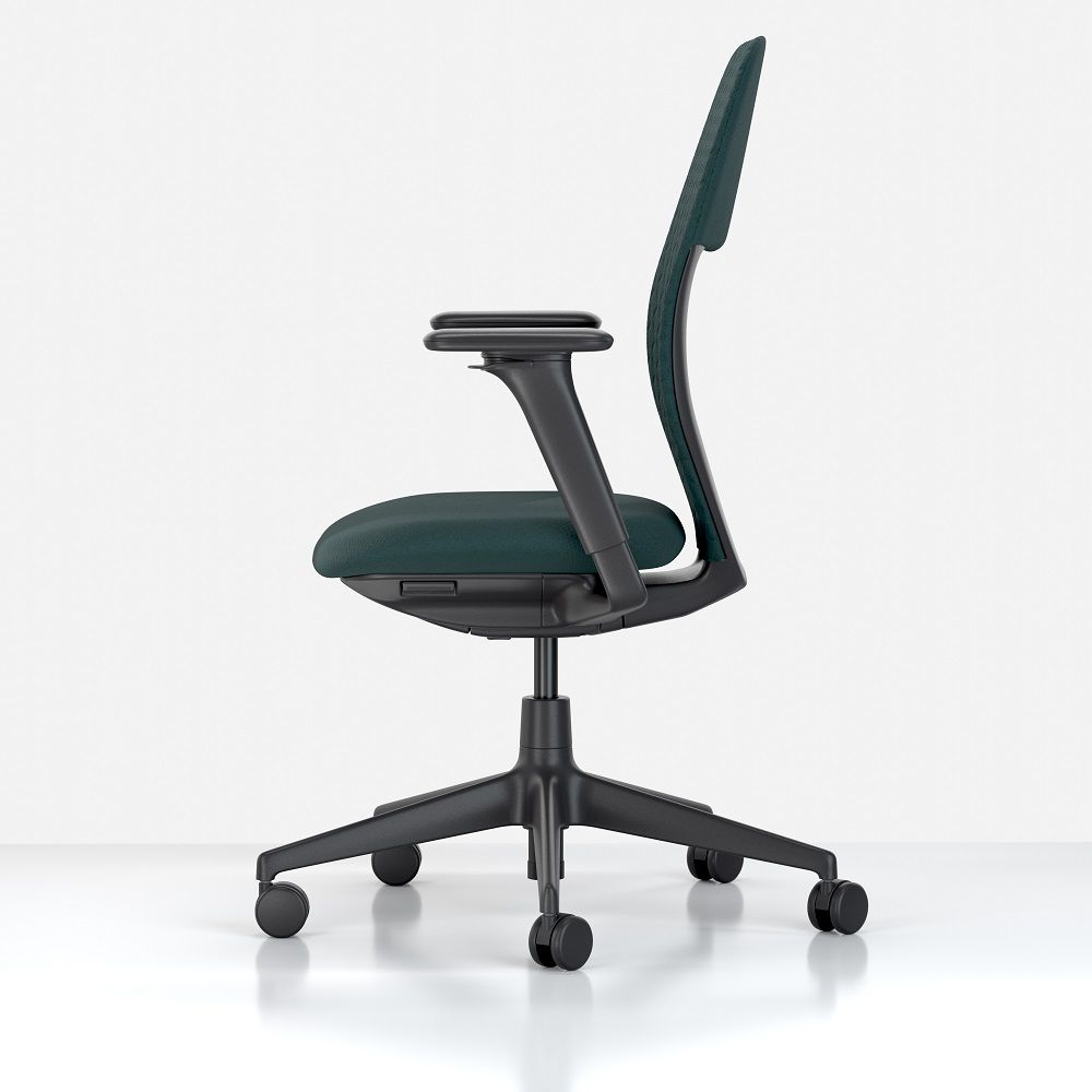 ACX Soft Bürodrehstuhl von Vitra, Seitenansicht: Ergonomischer Drehstuhl mit grüner Polsterung und schwarzem Fußkreuz.
