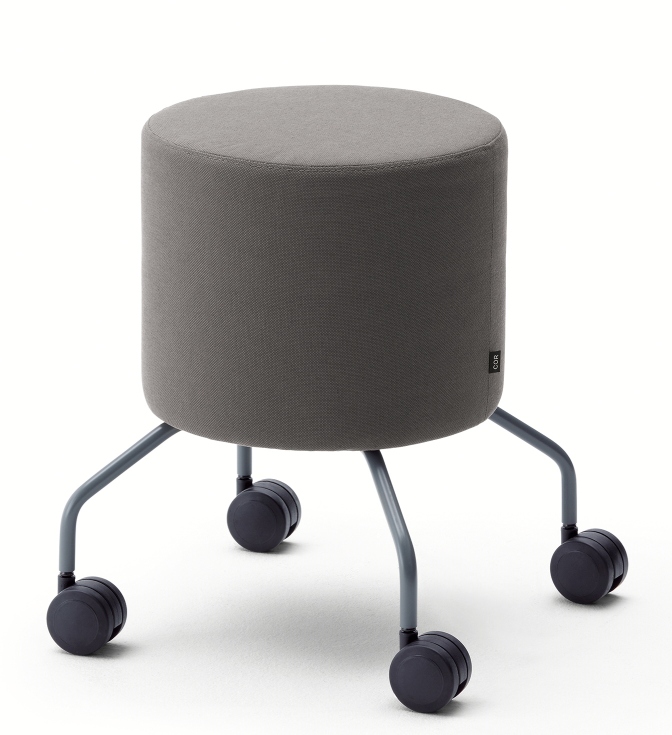 Grauer Drop Hocker von Cor auf Rollen, moderner Sitzhocker für Büro und Zuhause.