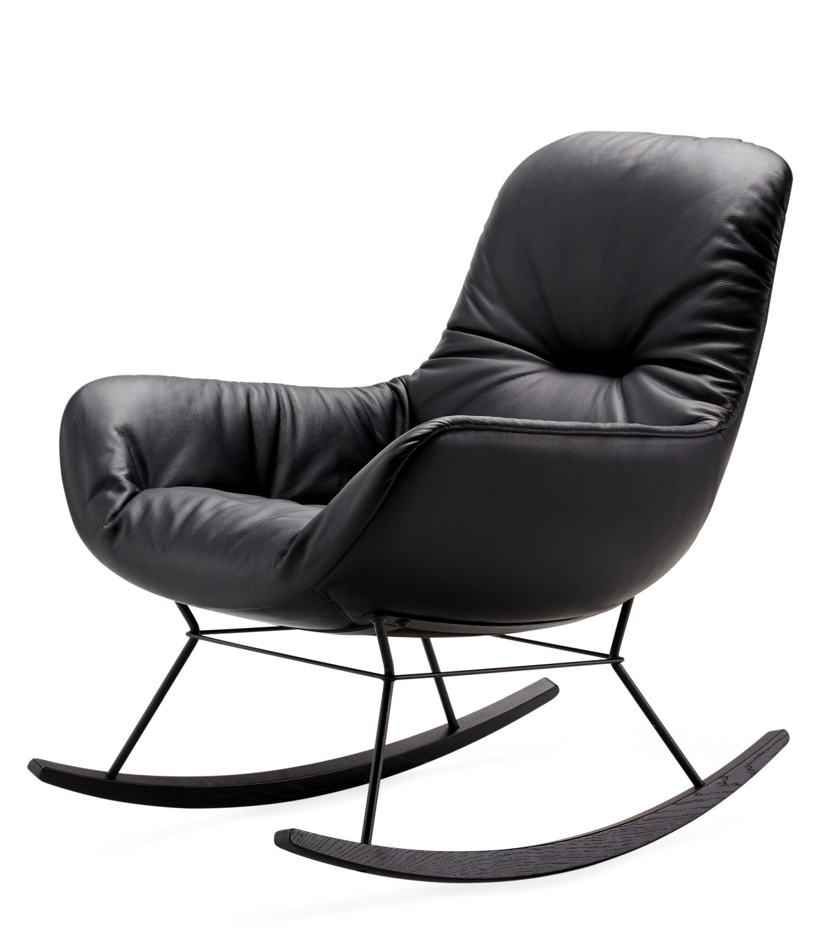 Schwarzer Leya Rocking Lounge Chair Schaukelsessel von Freifrau Manufaktur mit Lederbezug und Kufengestell.