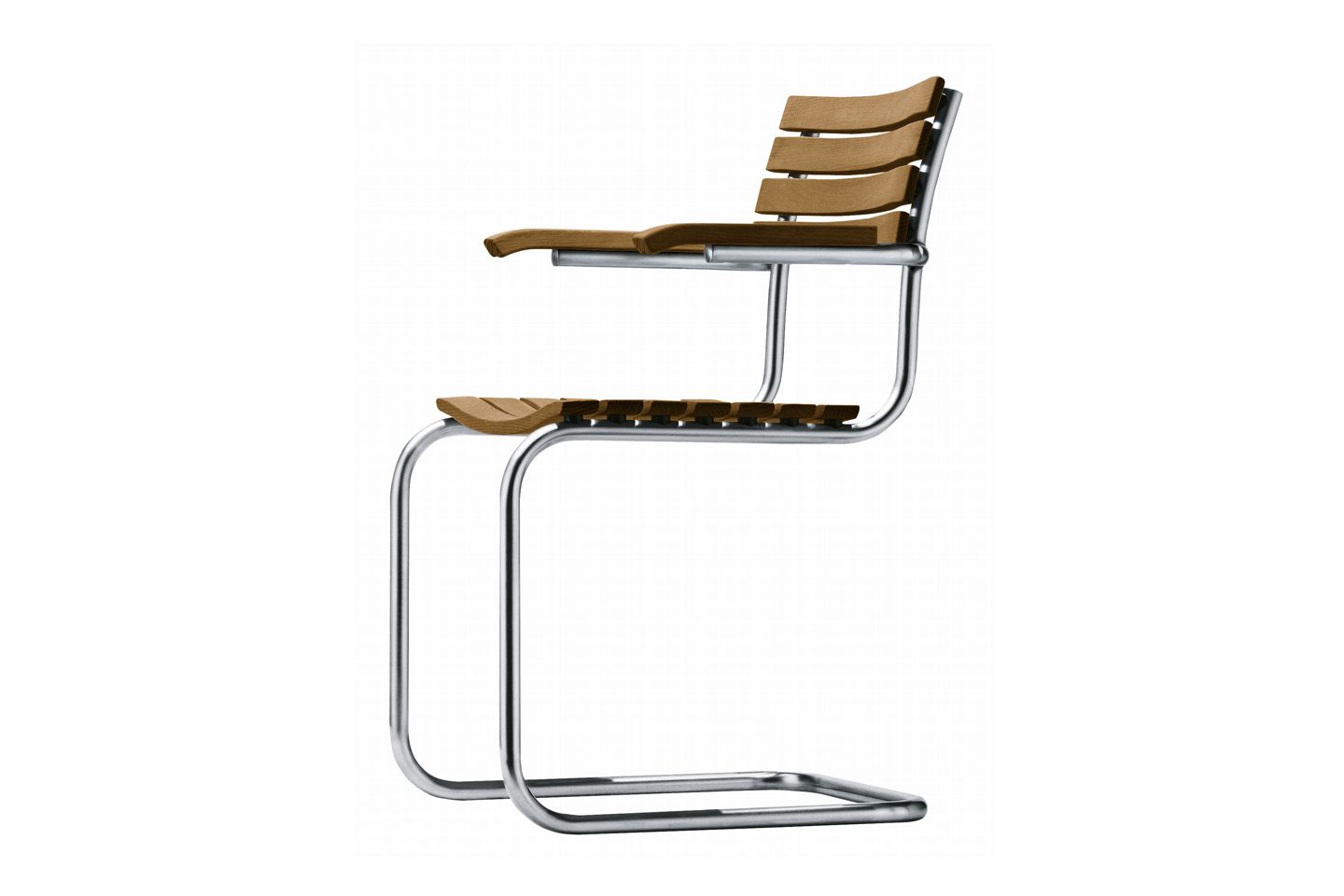 S 40 Thonet Freischwinger Gartenstuhl mit Holzlatten und verchromtem Stahlrohr Gestell, Seitenansicht.