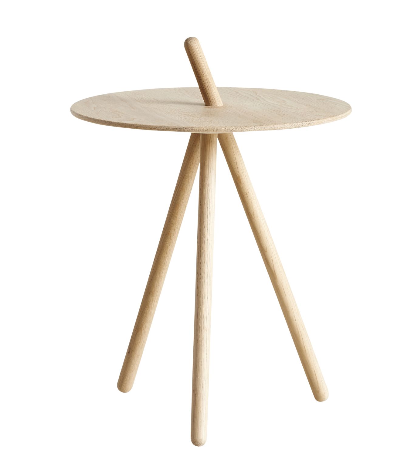 Come Here Beistelltisch von Woud aus hellem Holz mit runder Tischplatte und drei Beinen.