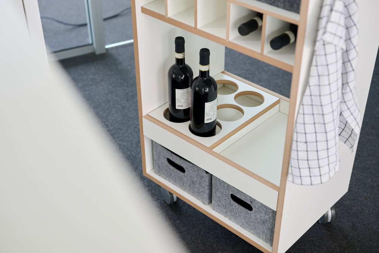 Tojo-fahrbar Rollwagen