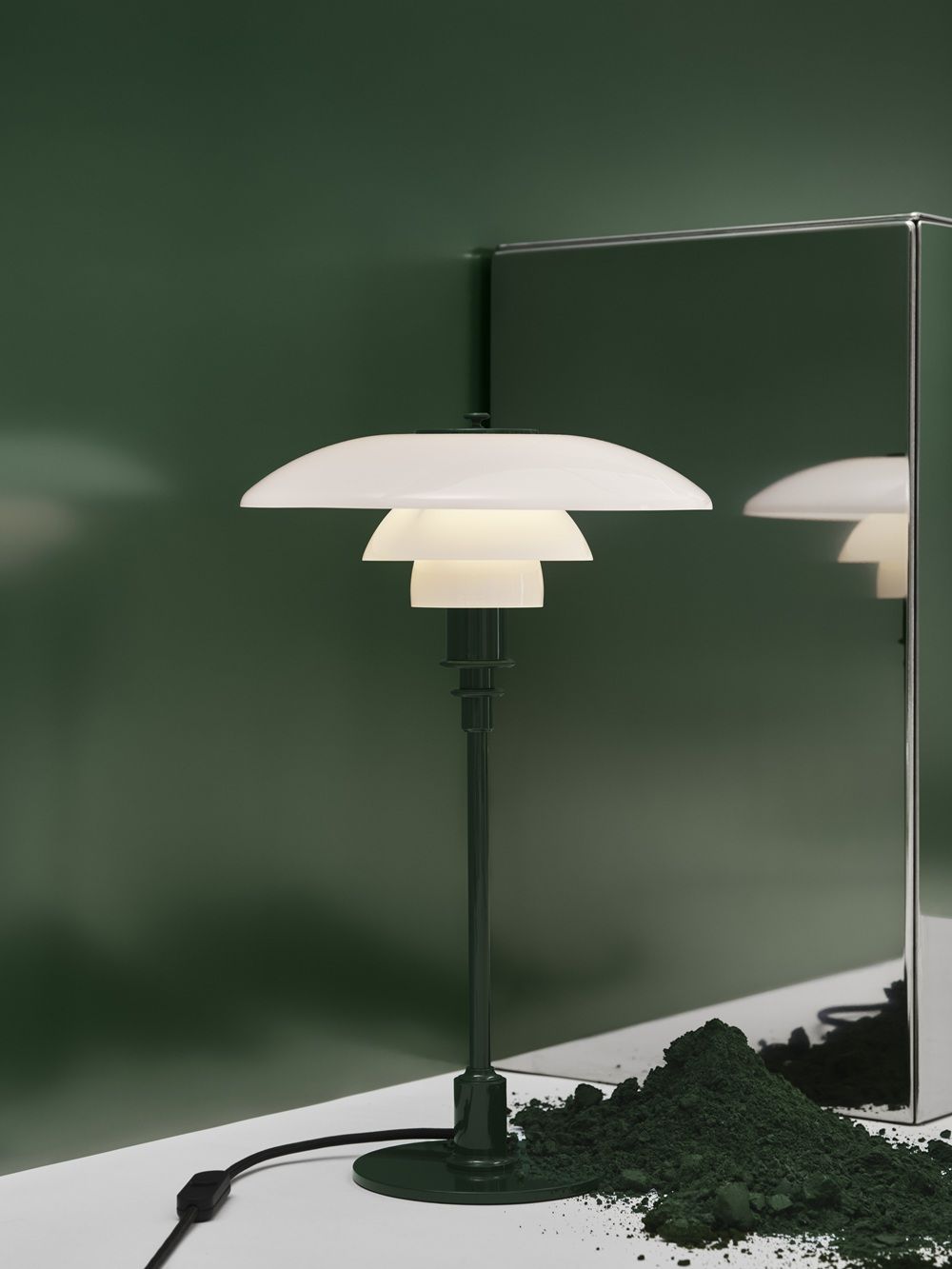 PH 3/2 Table lamp Tischleuchte Glossy Louis Poulsen