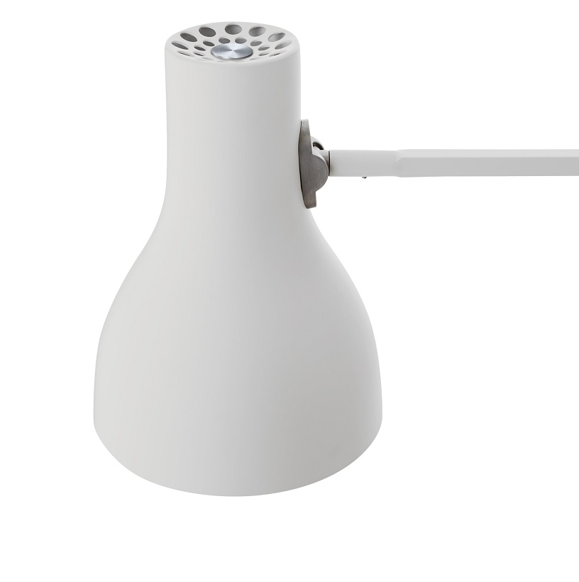 Nahaufnahme der Anglepoise Type 75 Stehleuchte in Alpinweiß, modernes Design für Wohnzimmer und Büro.