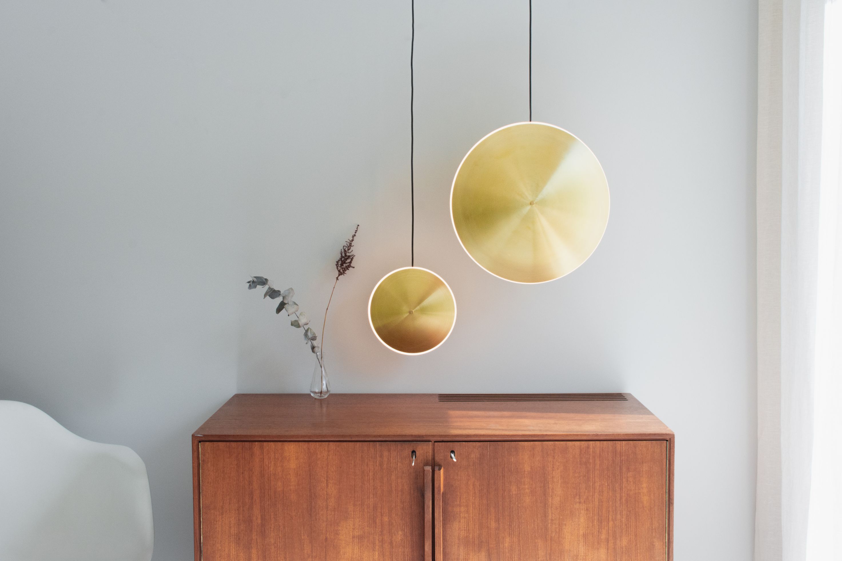 Dish6v Chrona Hängeleuchte Messing Graypants