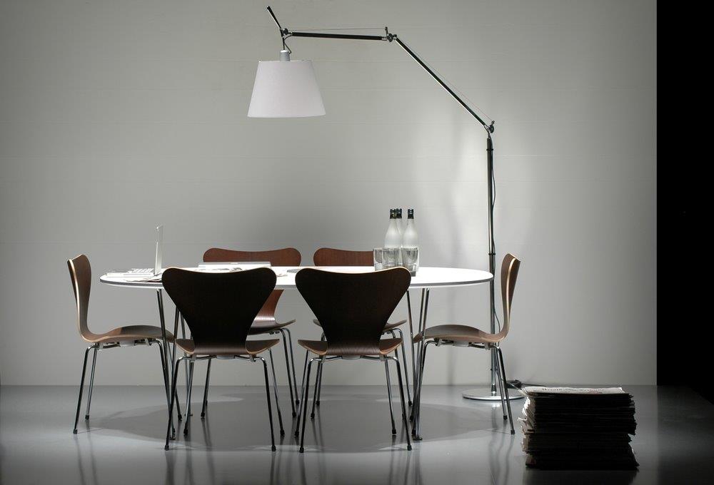 Siebener / Serie Stuhl 3107 WEISS LACKIERT / Gestell VERCHROMT Fritz Hansen EINZELSTÜCKE