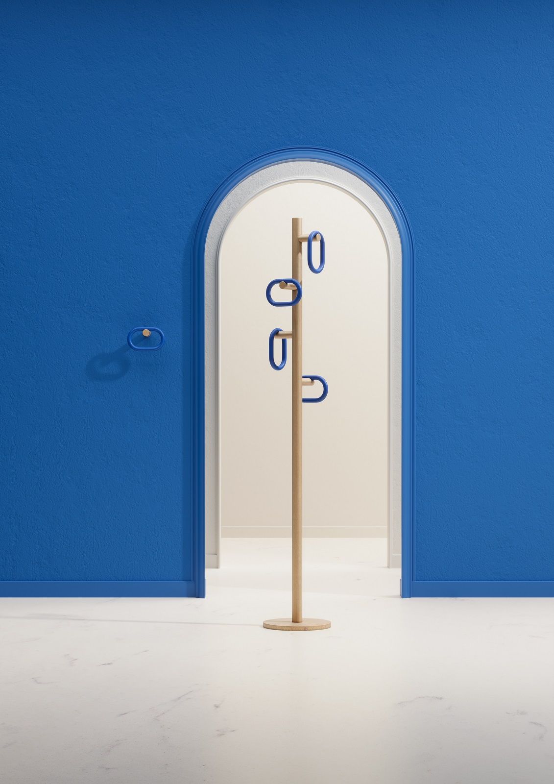 Fernand Coat Stand von Hartô: Moderner Kleiderständer aus Eiche mit blauen Akzenten. Stilvolle Garderobenlösung.