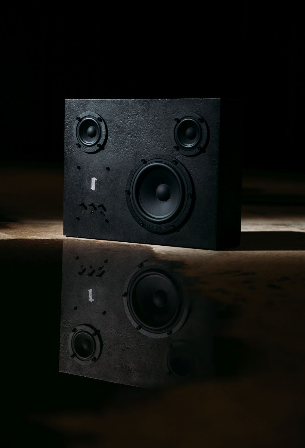 Stahl Lautsprecher Transparent