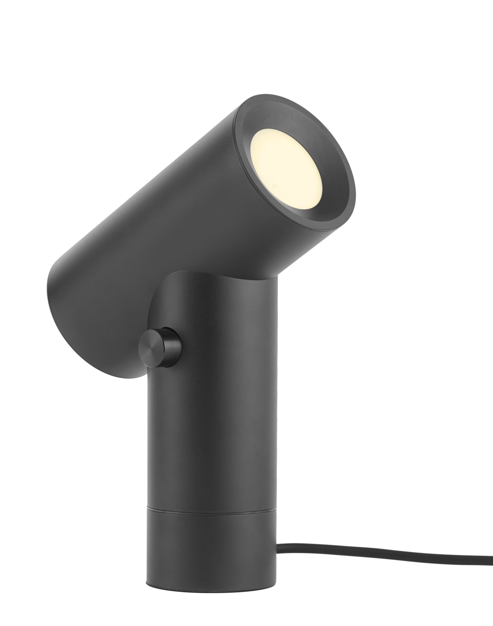 Schwarze Muuto Beam Lamp Tischleuchte mit zylindrischem Design und warmem Lichtschein. Moderne Tischlampe für Wohnzimmer.
