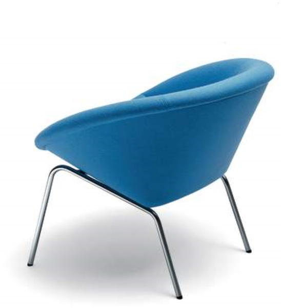 Blauer Sessel von Walter Knoll, Modell 369, mit verchromtem Stahlgestell. Designklassiker für Wohnzimmer.