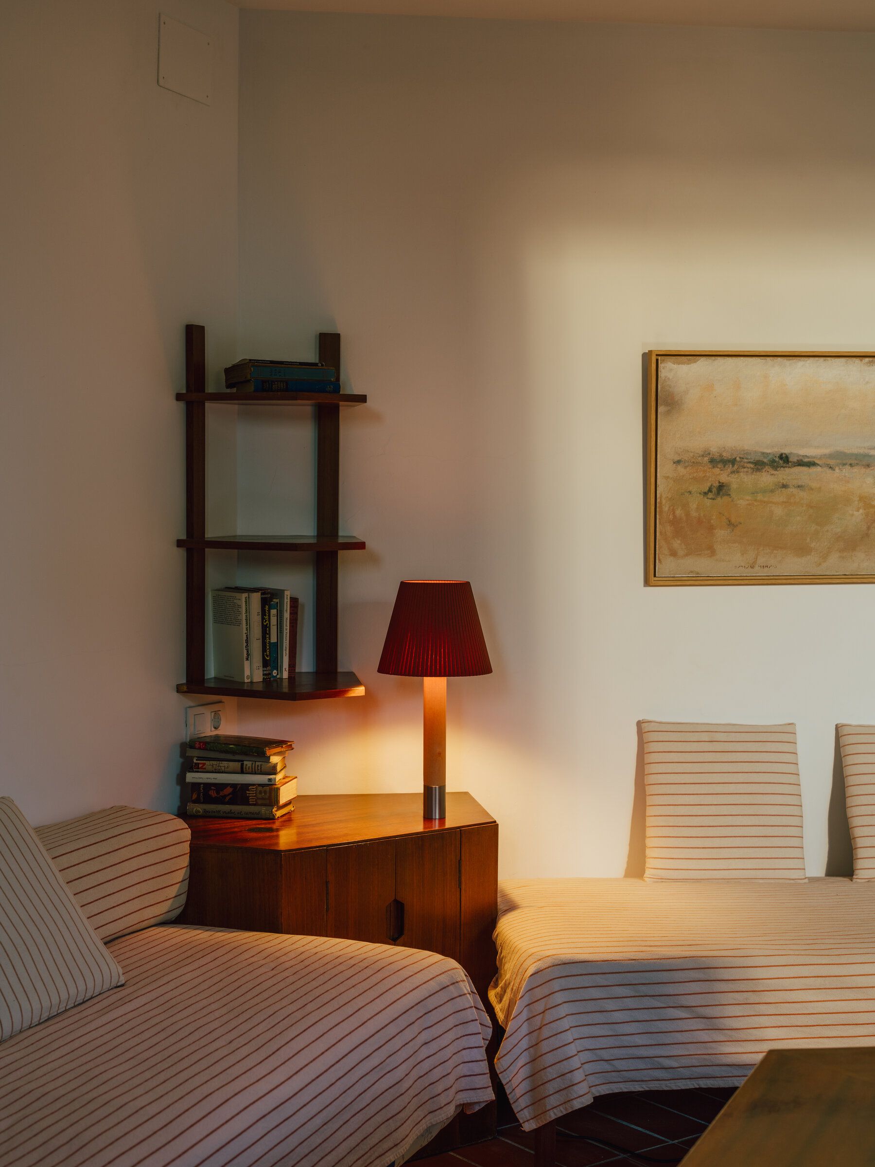 Basica Tischleuchte Santa & Cole