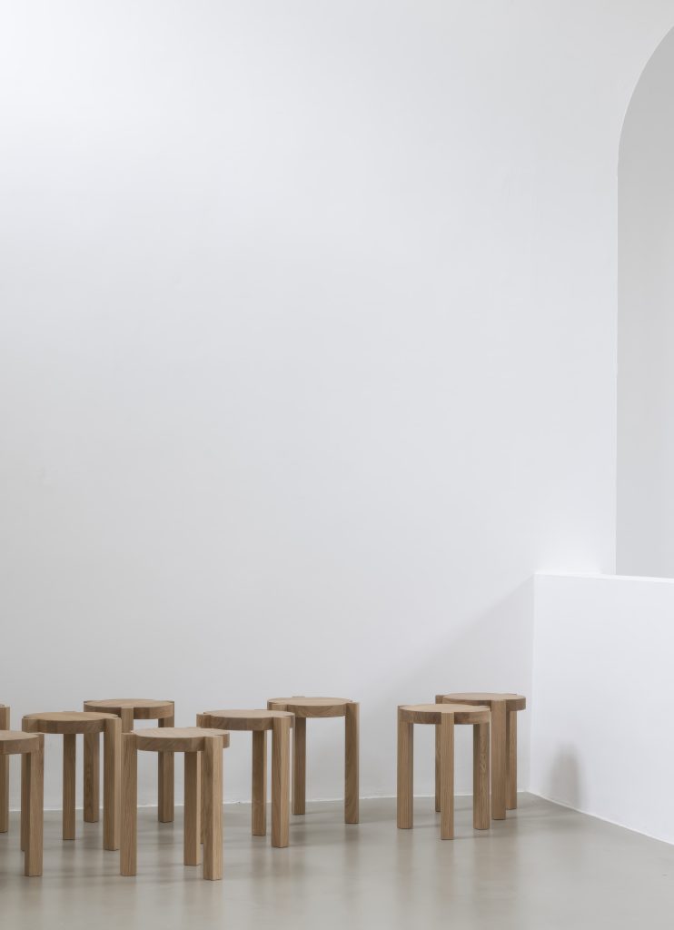 Ayo Hocker New Tendency