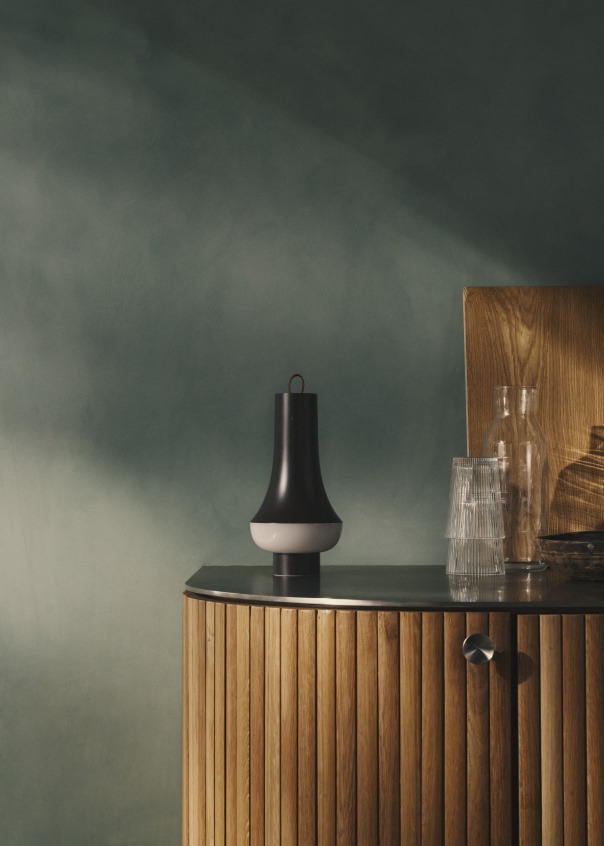 Tomoshi Portable Akkuleuchte / Tischleuchte Louis Poulsen