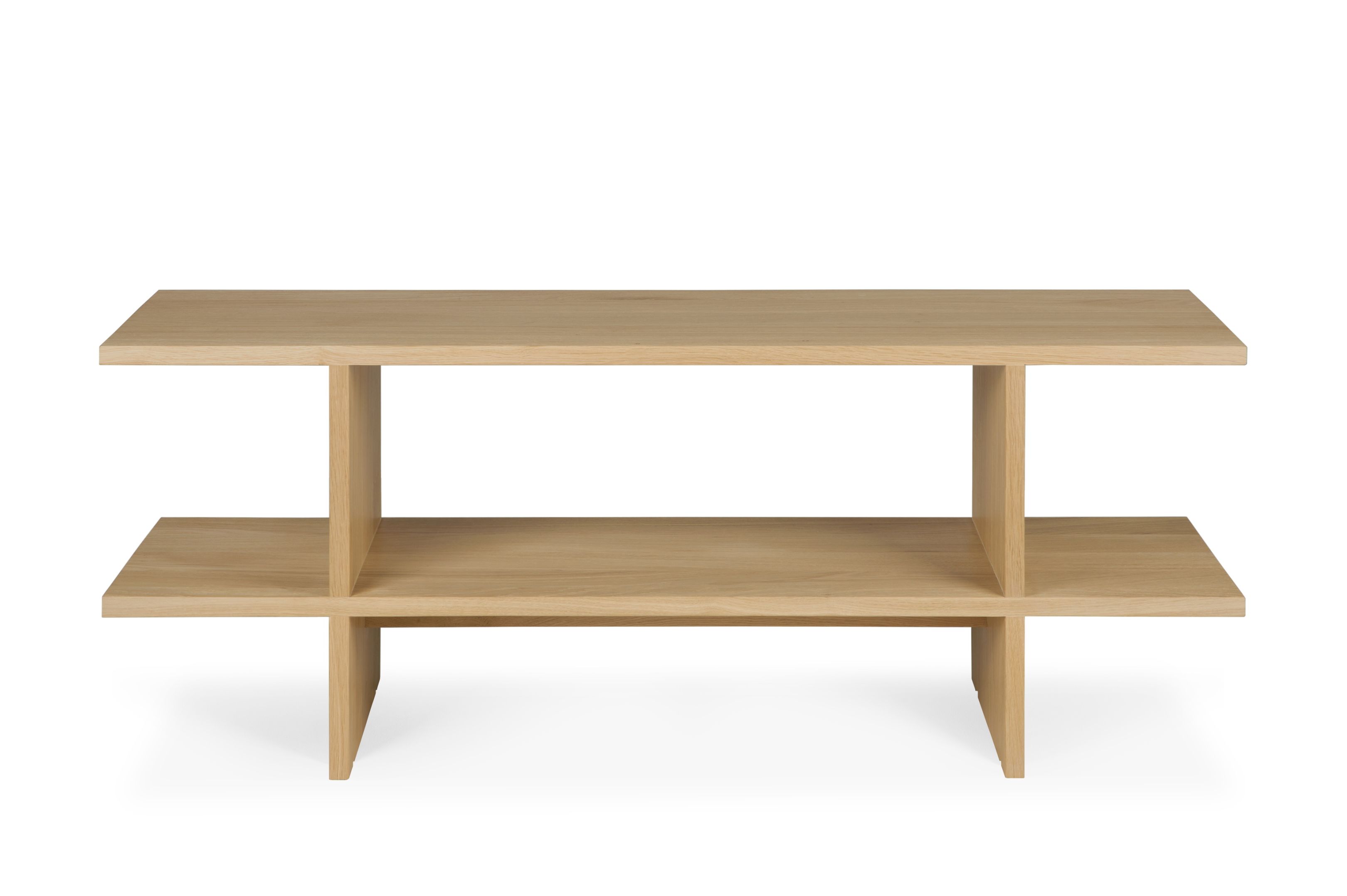 Kabuki Beistelltisch von Ethnicraft aus hellem, massivem Eichenholz mit zwei Ablageflächen.