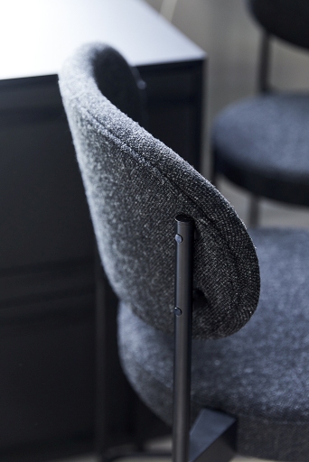 Series 430 Bar Stool Barhocker 75 cm SCHWARZ / REMIX 123 Verpan EINZELSTÜCK