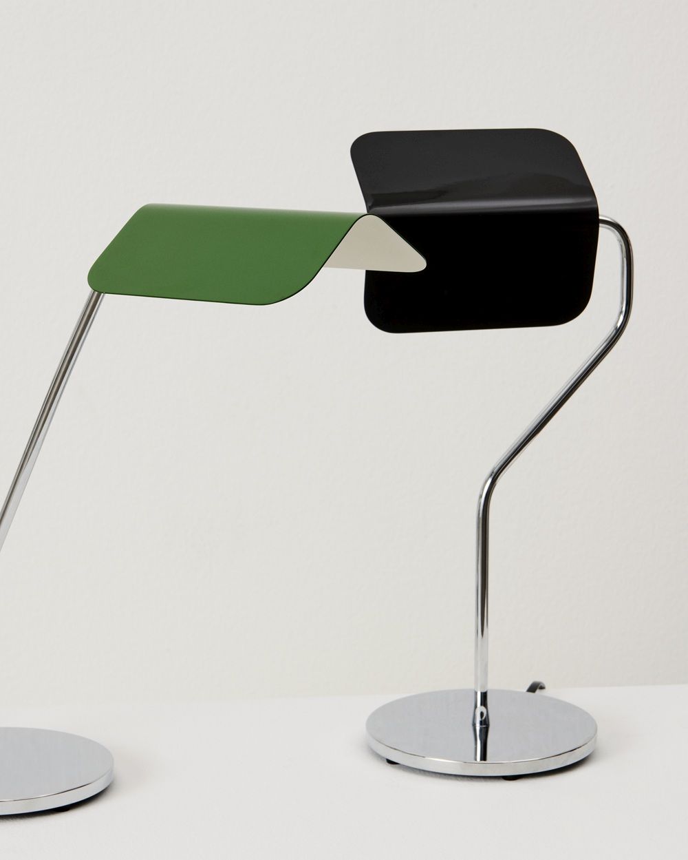 Apex Table Lamp Tischleuchte Hay