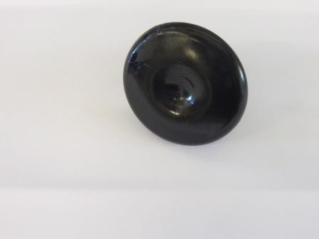 Schwarzer Filzgleiter für Vitra Lounge Chair, Möbelgleiter zum Schutz des Bodens.