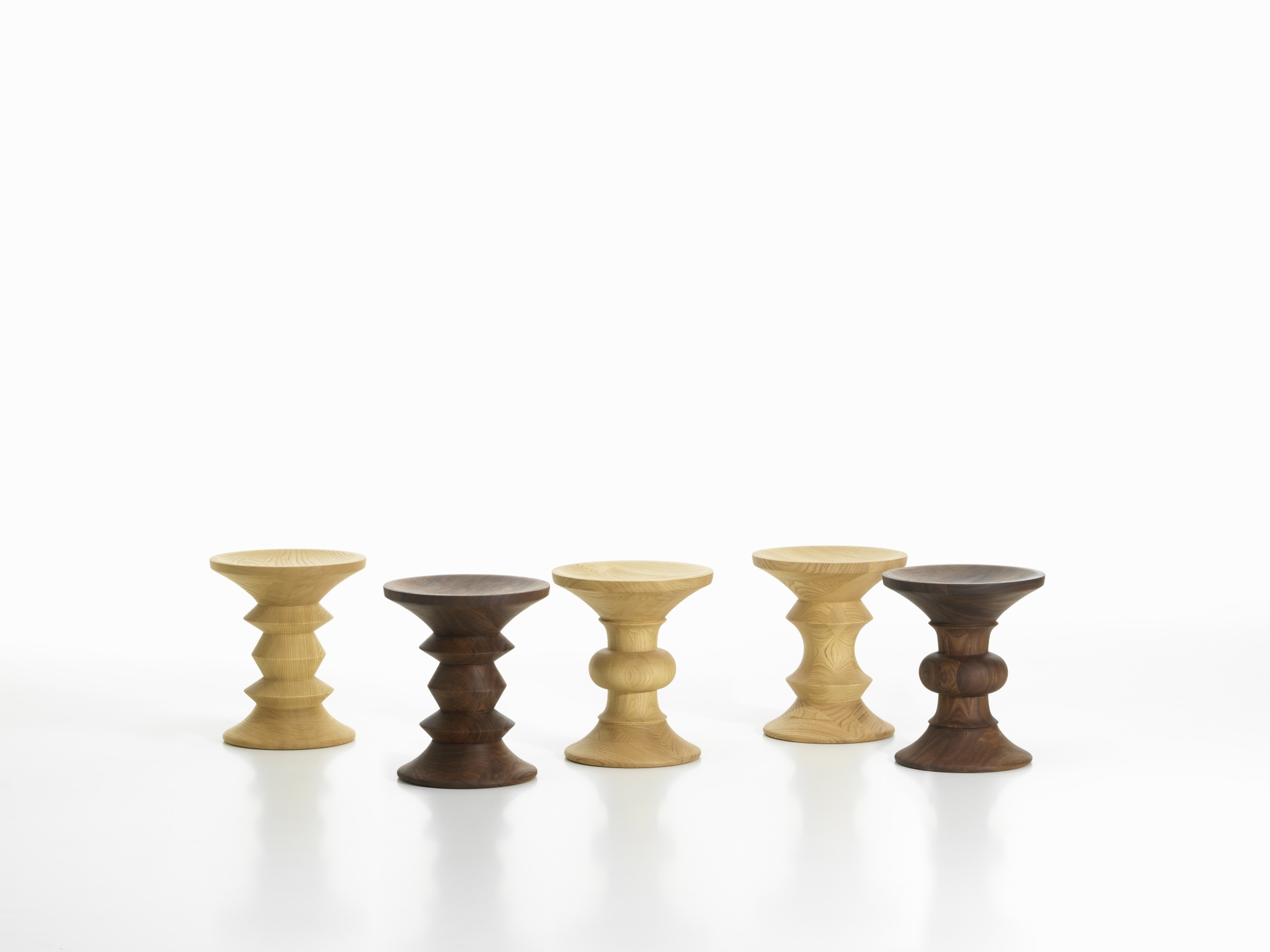 Eames Stools C Hocker Vitra 