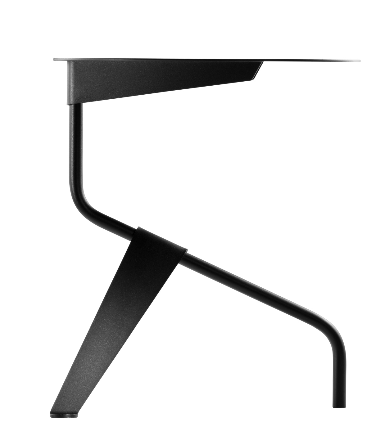 Schwarzer K5 Beistelltisch von Tecta, minimalistisches Design mit filigranem Stahlgestell, ideal als Couchtisch.