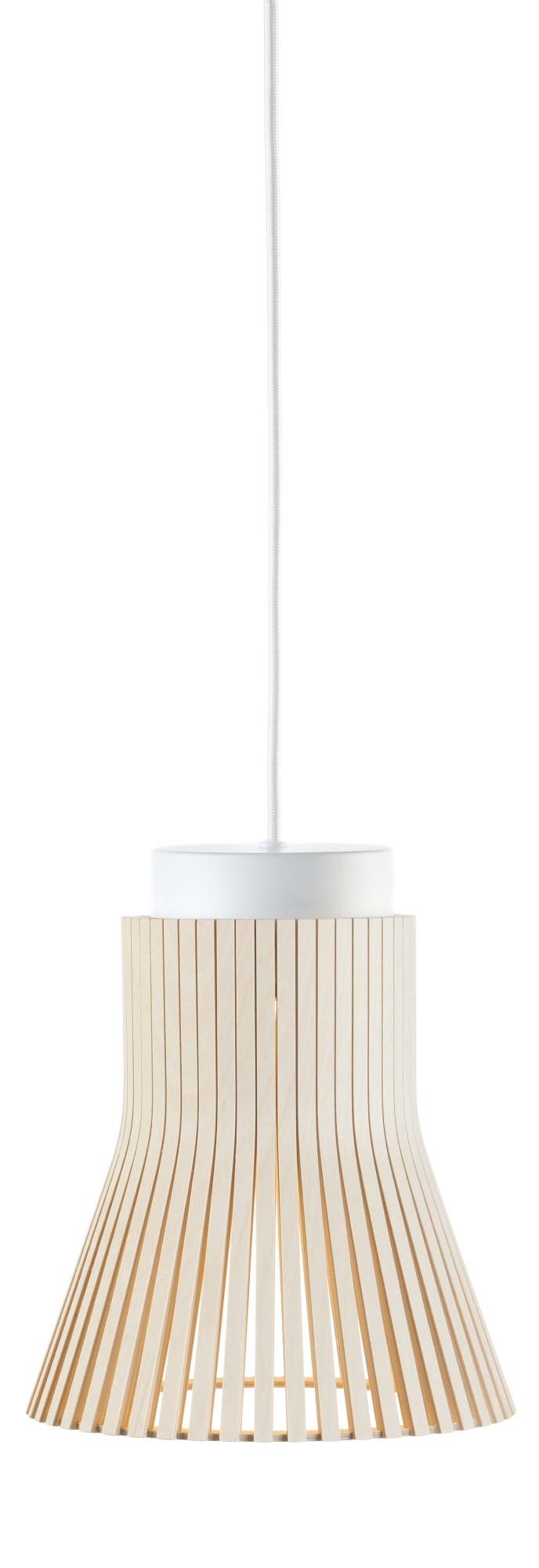 Petite 4600 Pendelleuchte von Secto Design aus Birkenholz, moderne Hängeleuchte für Wohnräume.