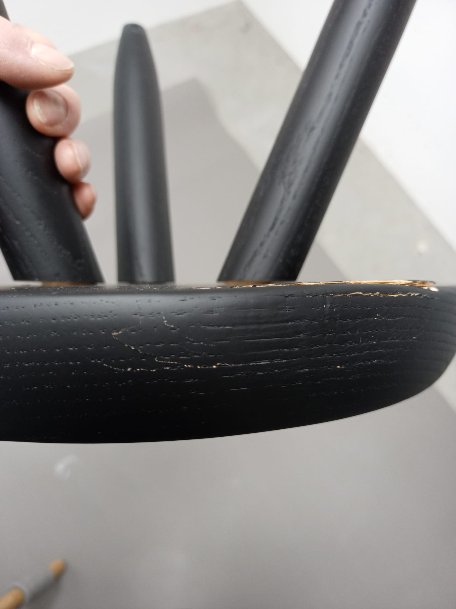 524 Tabouret Berger Hocker EICHE SCHWARZ GEBEIZT Cassina MÄNGELEXEMPLAR 