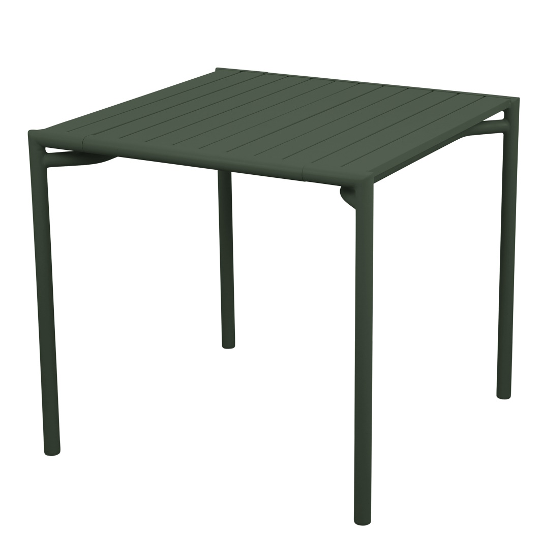 Quadratischer, grüner Bliss Esstisch von Cane Line für den Außenbereich. Moderner Gartentisch.