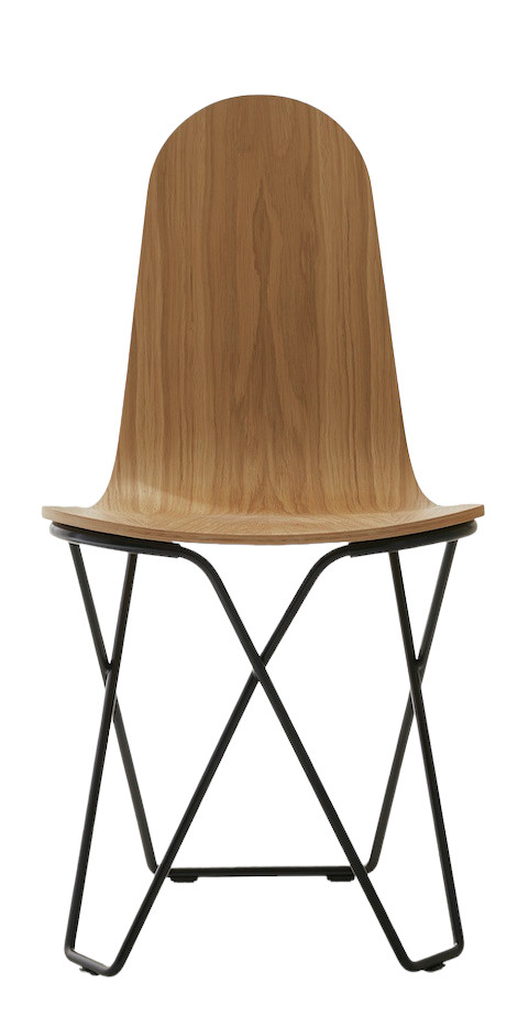 Cactus Stuhl mit Holzschale und schwarzem Metallgestell, moderner Designstuhl für Esszimmer und Wohnbereich.