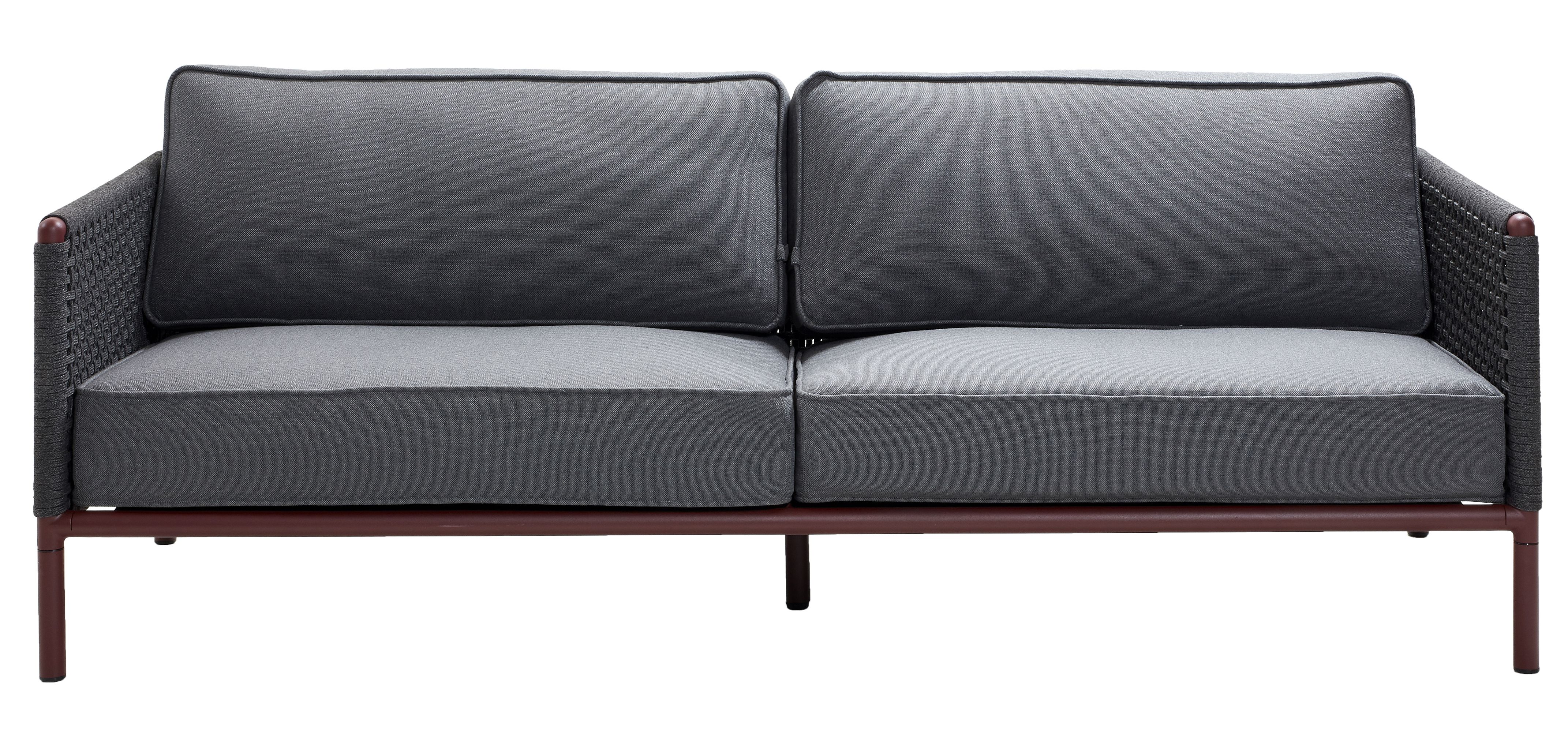 Encore Sofa: Cane-Line 3-Sitzer Gartensofa in Bordeaux mit grauen AirTouch Kissen.