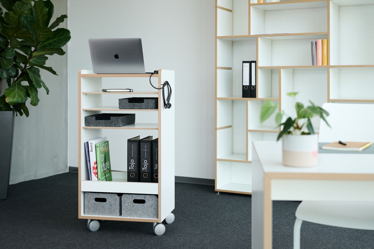 Tojo-fahrbar Rollwagen