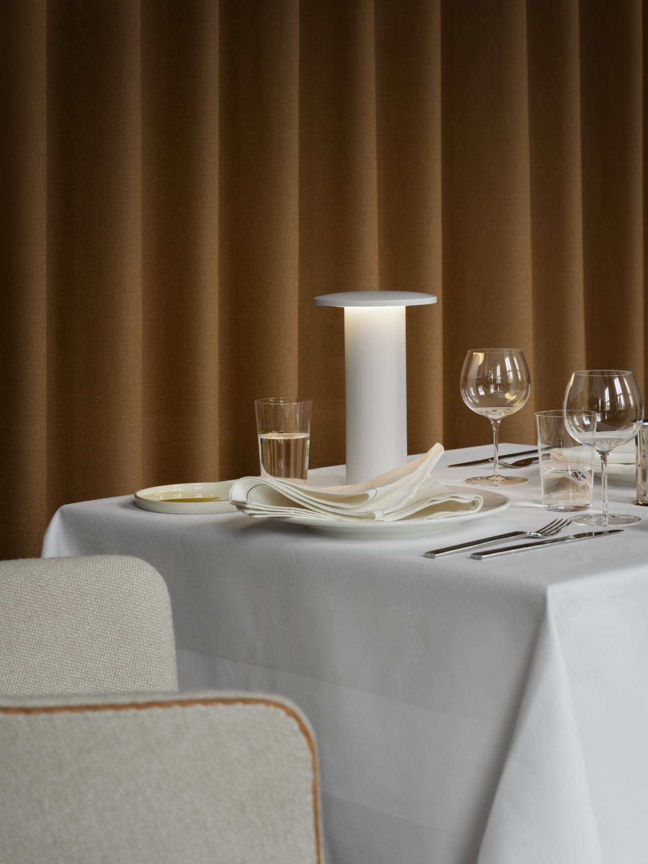 Solae LED Akkuleuchte / Tischleuchte Fritz Hansen