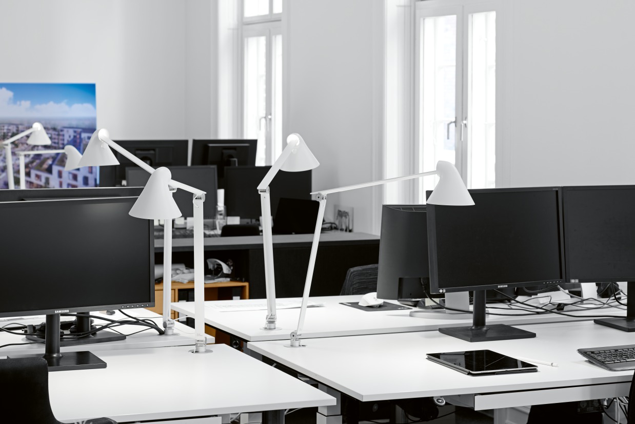 NJP Tischleuchte Louis Poulsen