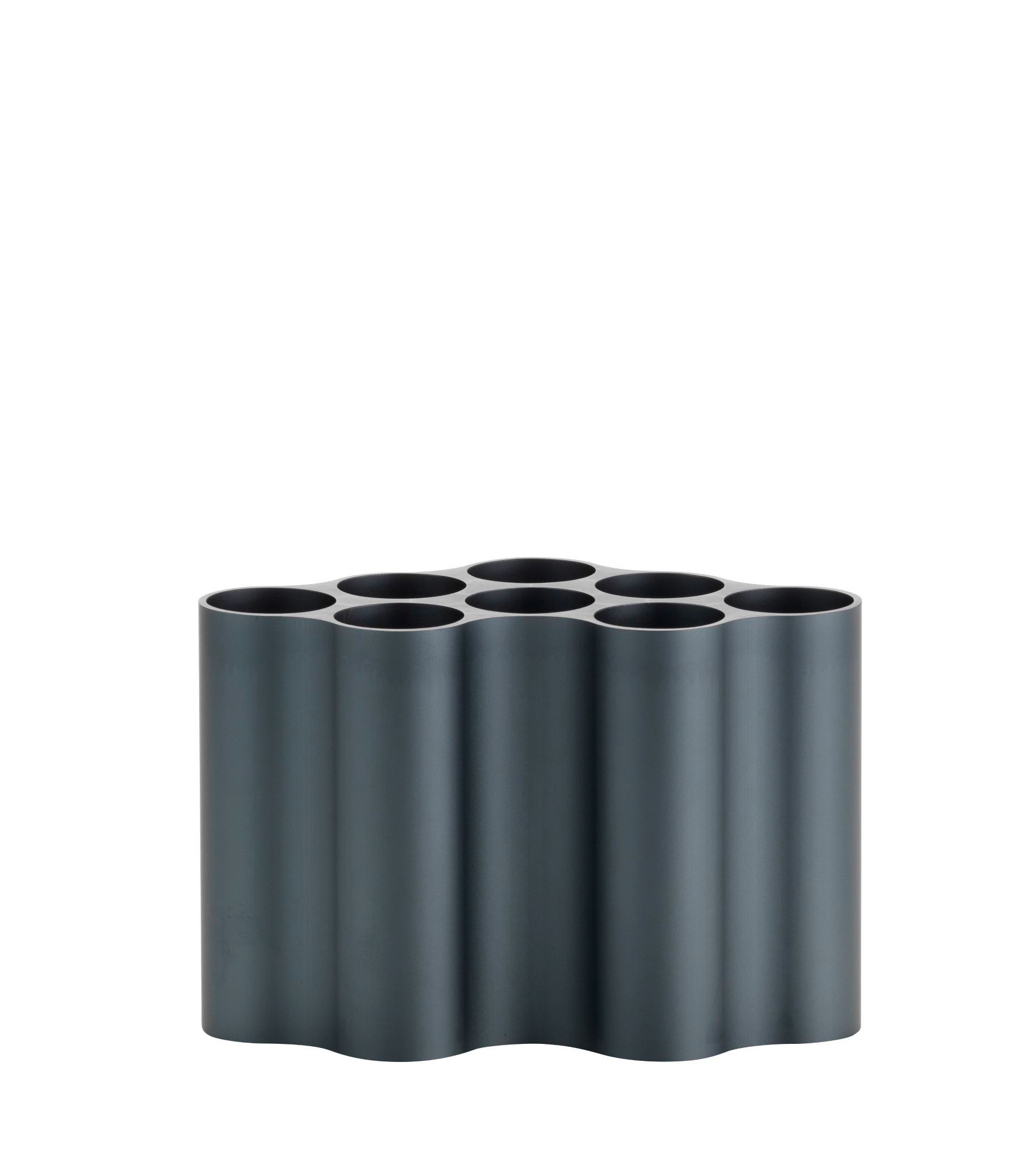 Graue Nuage Vase von Vitra mit wellenförmiger Silhouette und mehreren Öffnungen für Blumen.