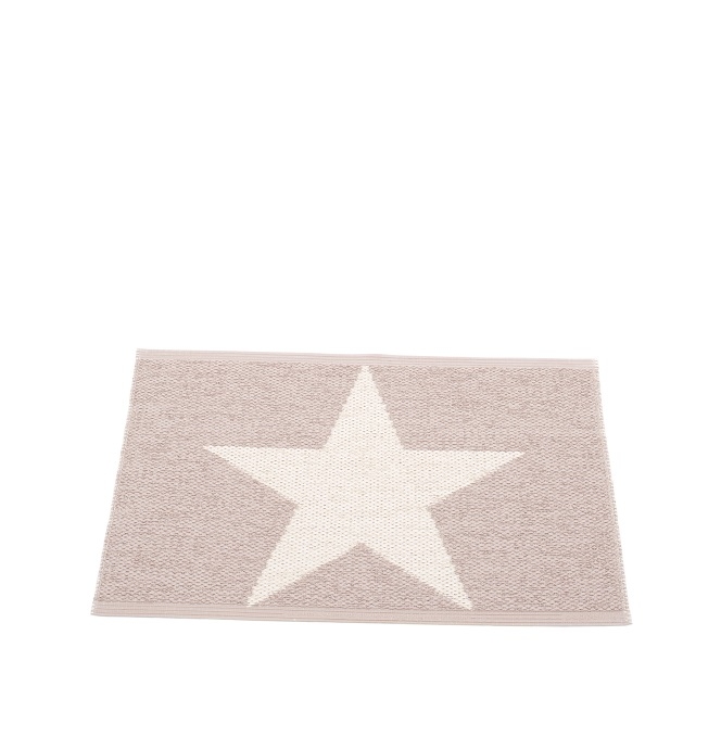 Viggo One Pappelina Kunststoffteppich in Pale Rosa, 70x50 cm, mit großem weißen Sternmuster.