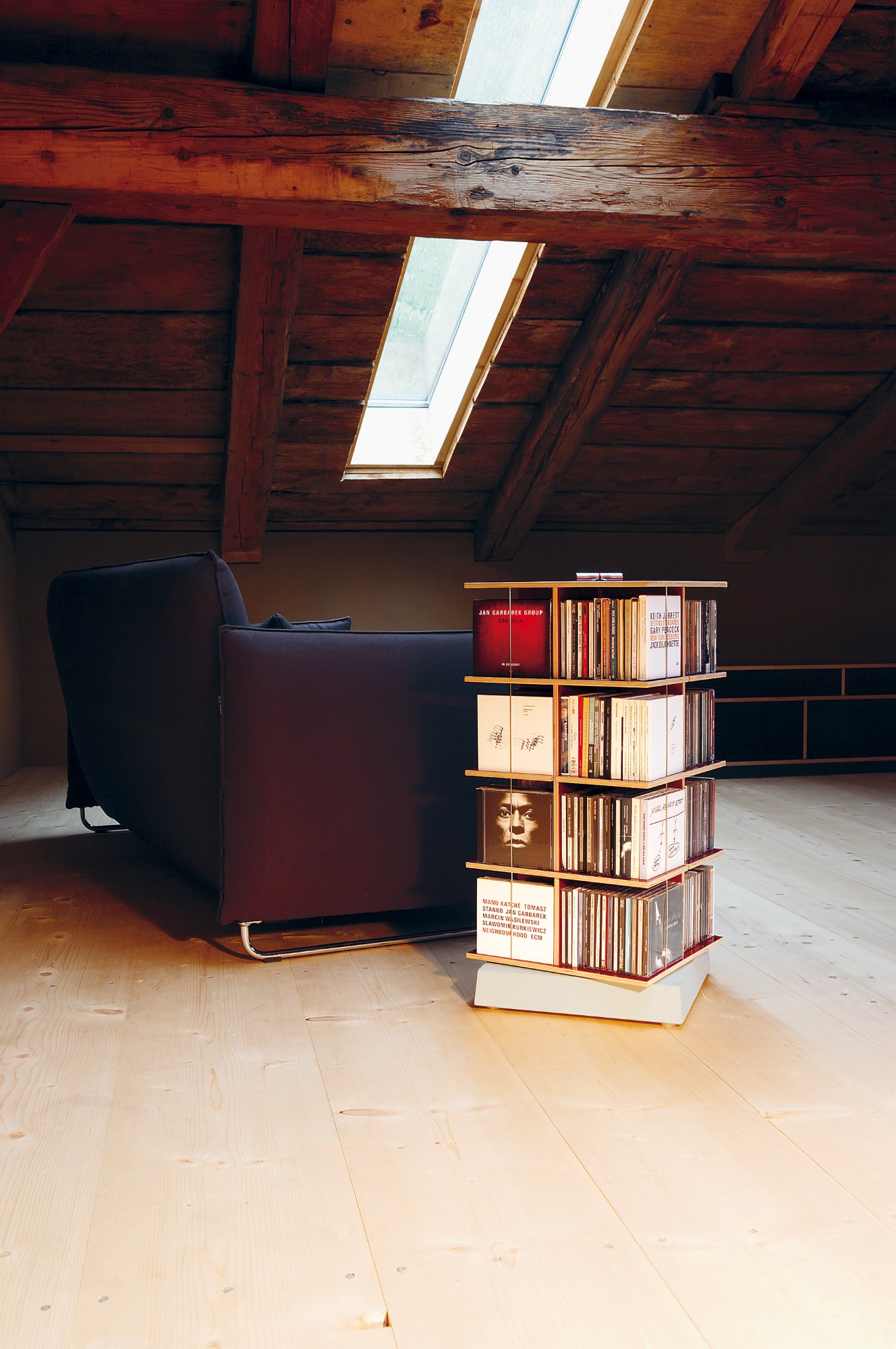 Musikstapler CD-Regal Nils Holger Moormann