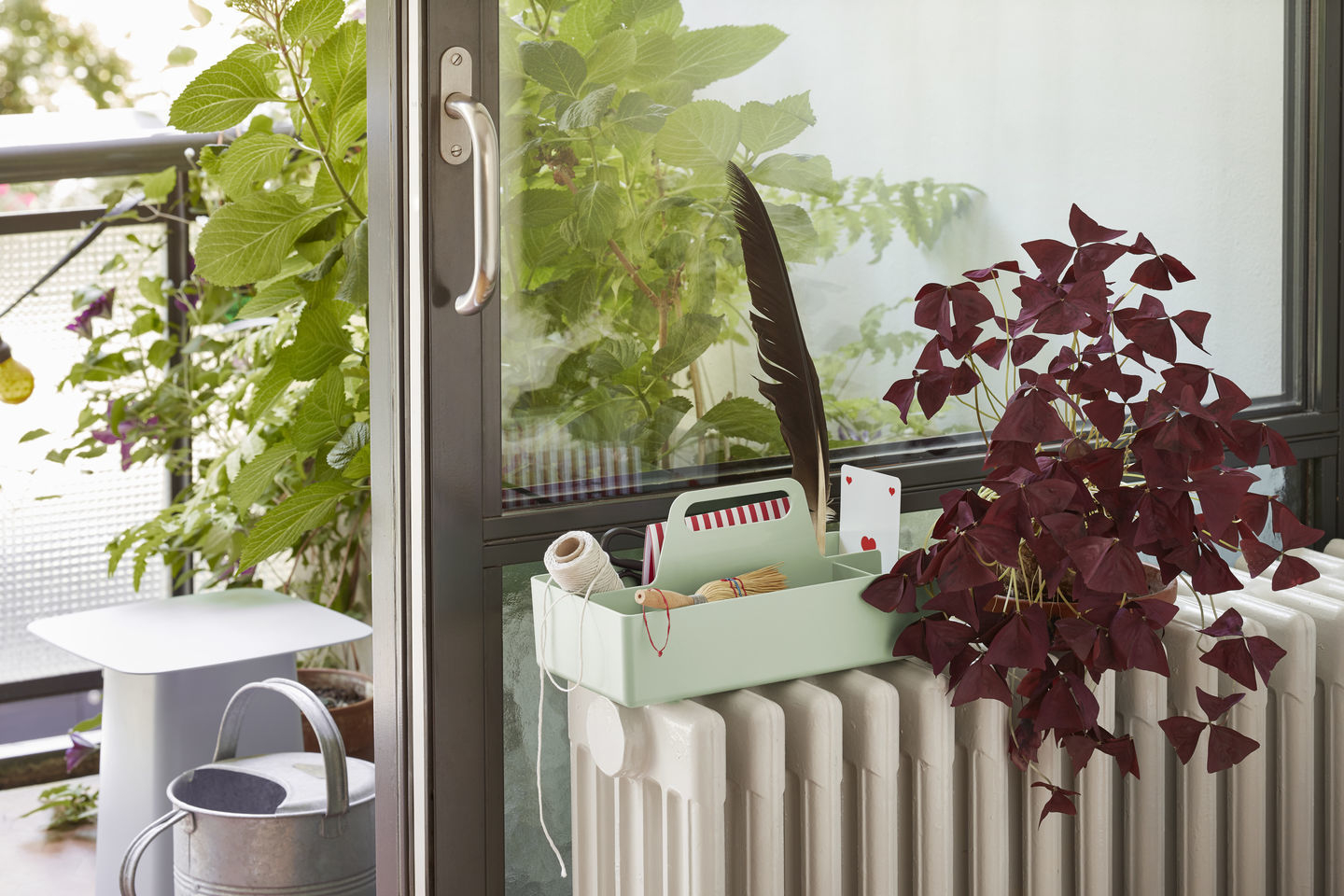 Metal Side Table Beistelltisch Klein Vitra