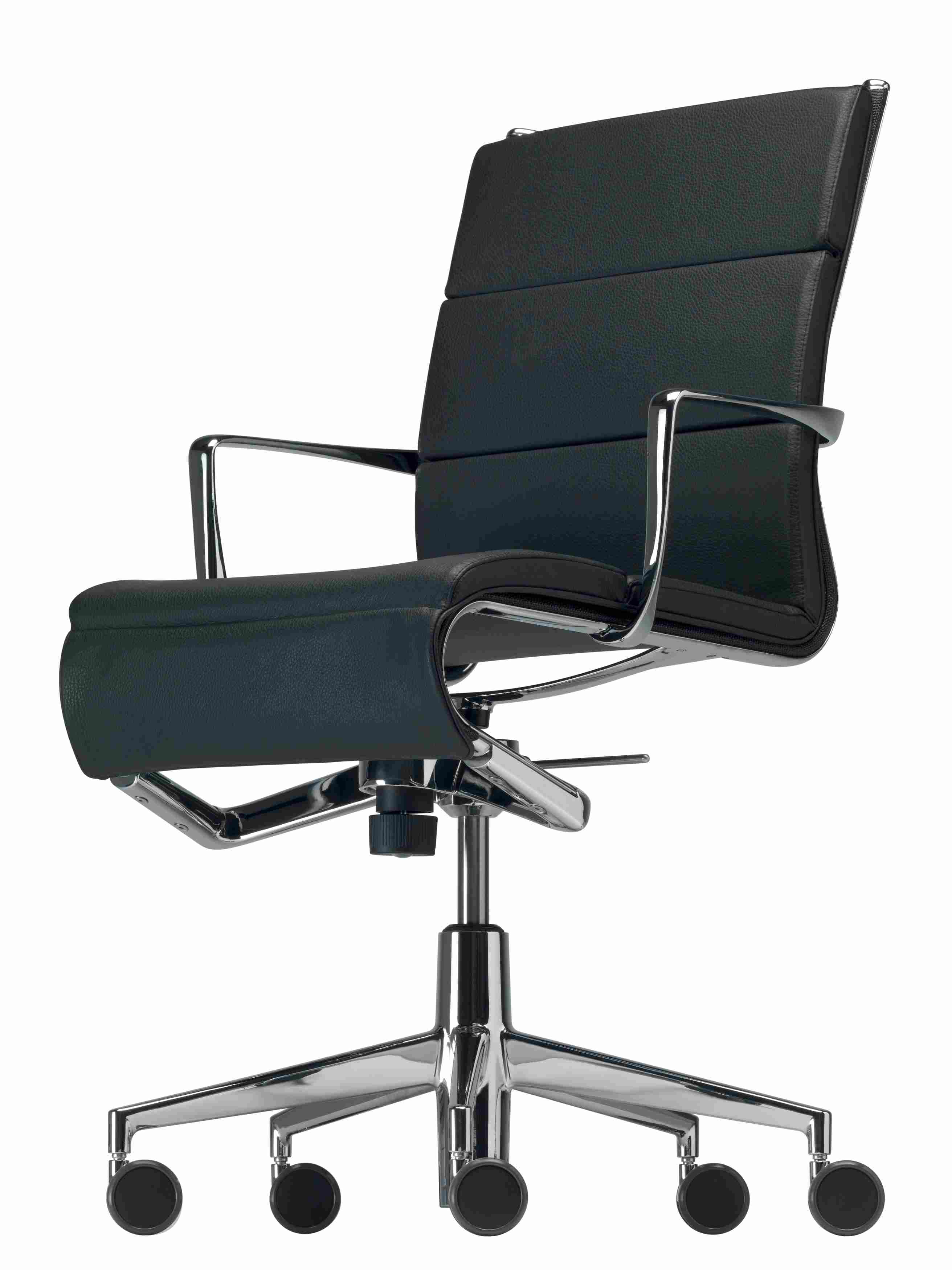 Schwarzer Rollingframe Drehstuhl mit Armlehnen und Chromgestell, Bürostuhl für ergonomisches Sitzen.