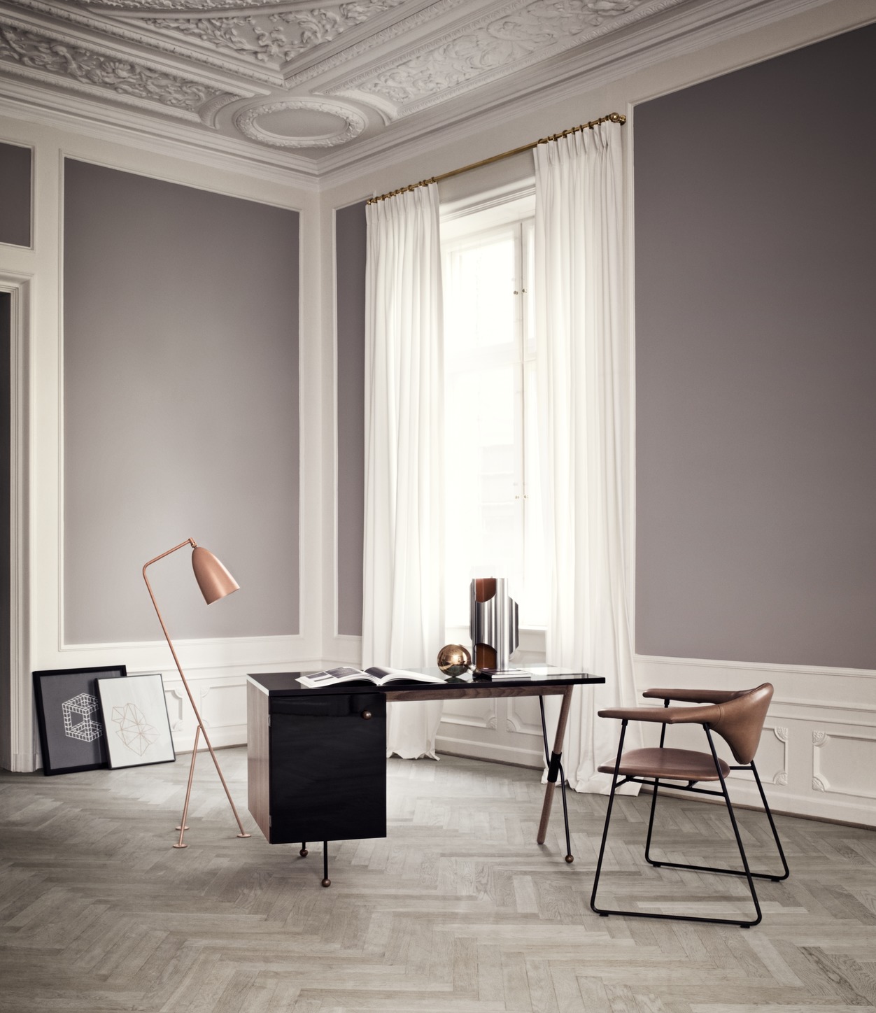 Gräshoppa / Grashoppa Stehleuchte Vintage Red Gubi