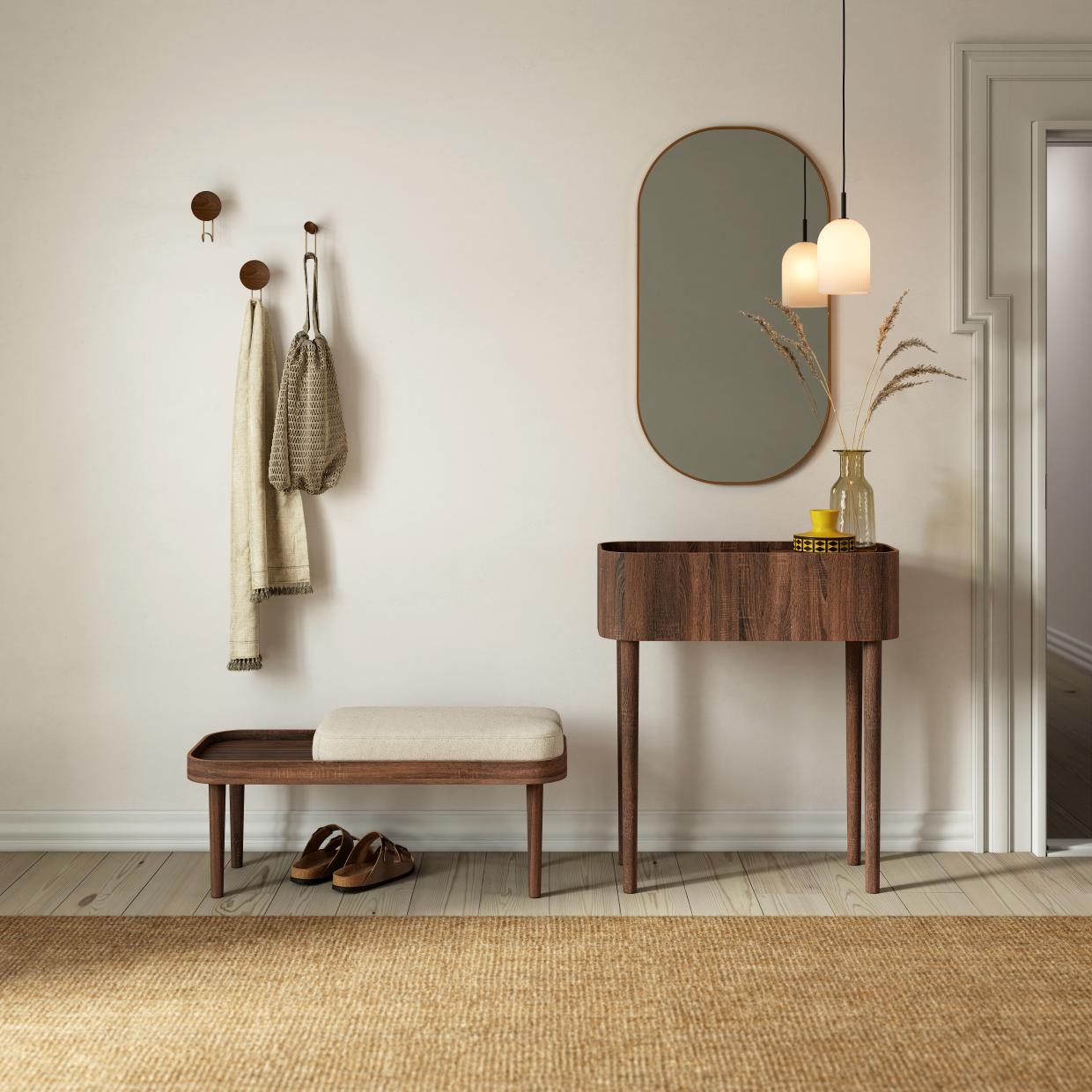 Serena Konsole Tisch in Eiche dunkel gebeizt im Flur mit Spiegel und Bank.